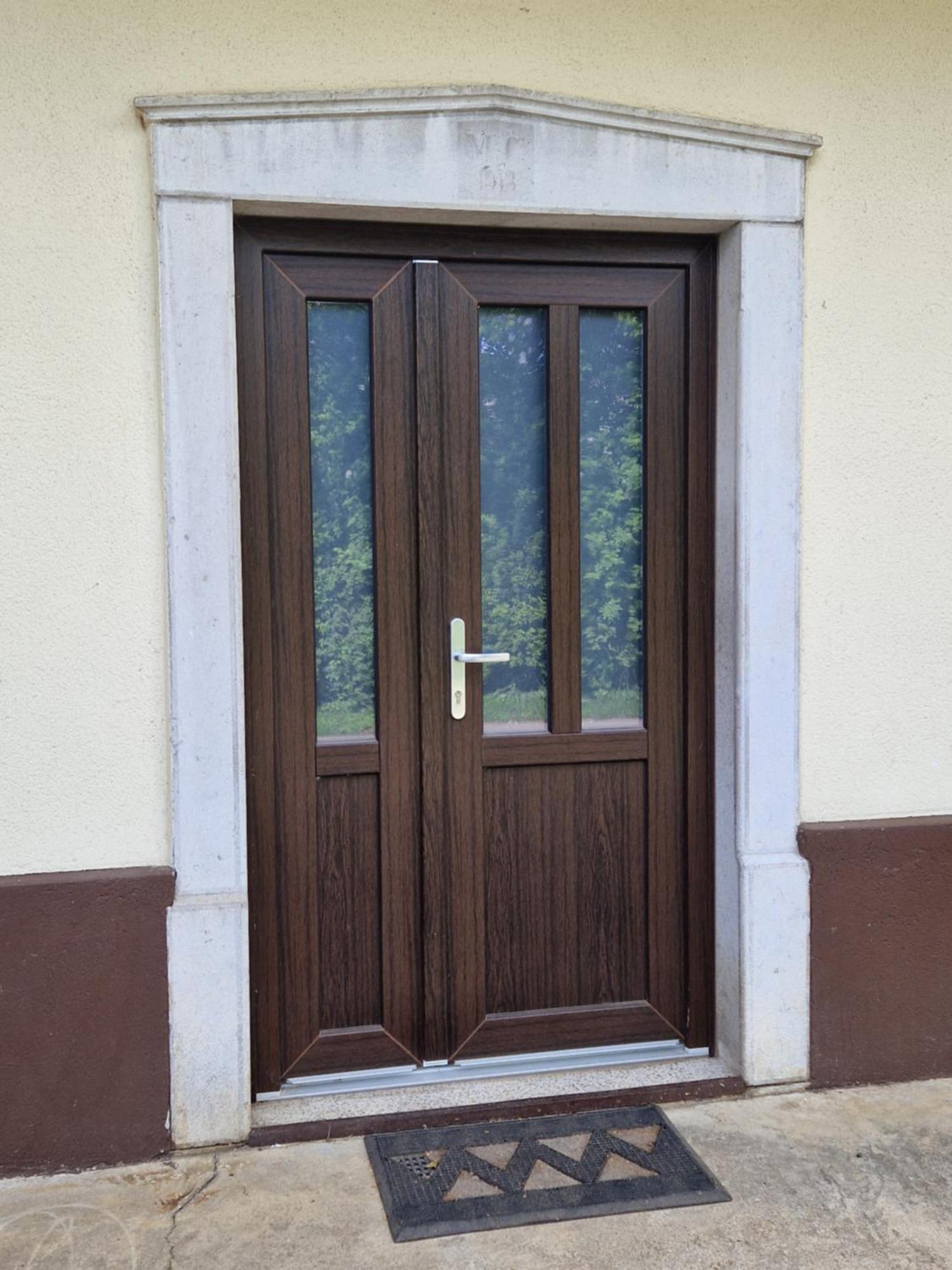 Apartma Mihatovi Pivka Esterno foto